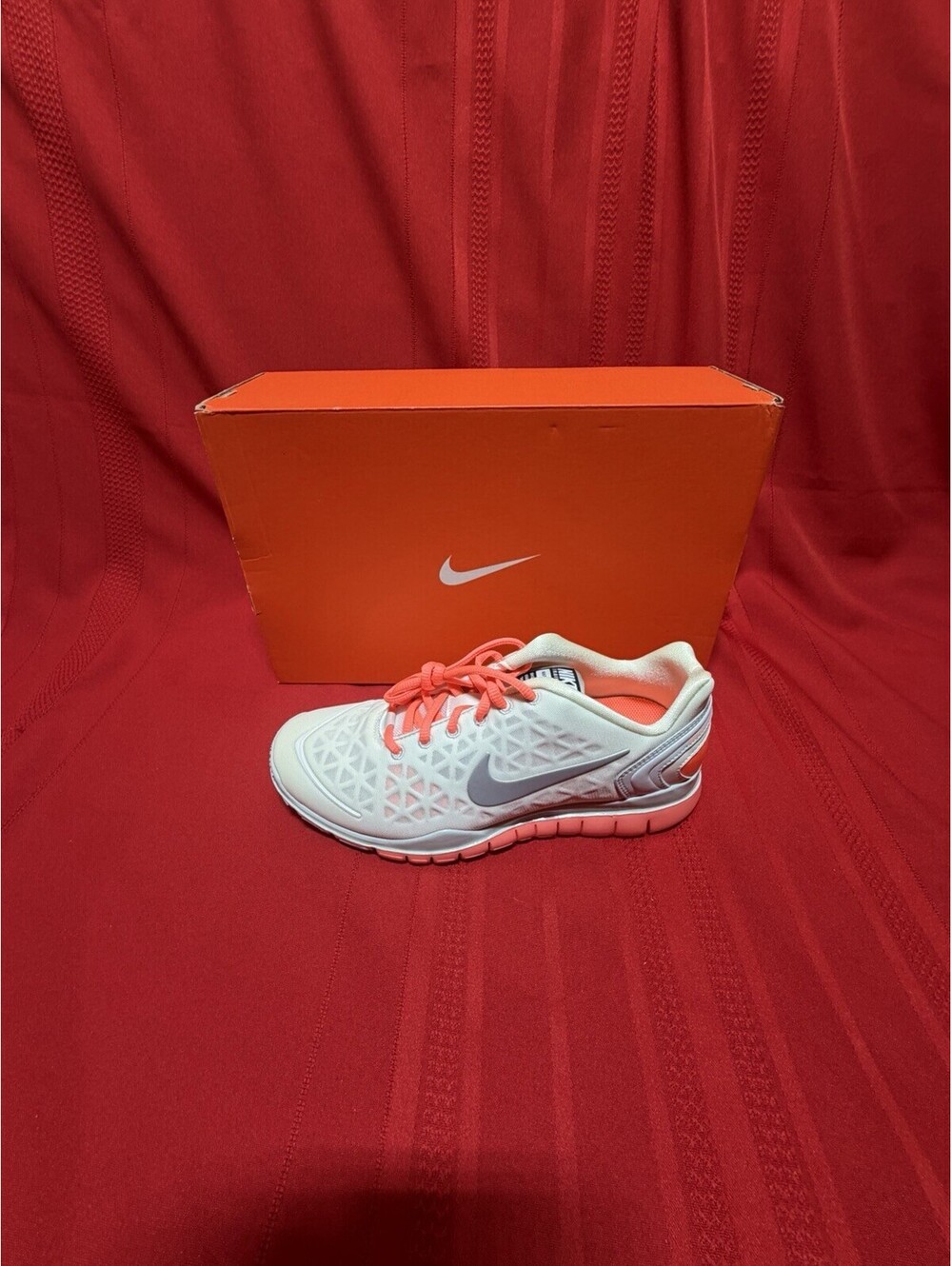 Nike Women’s Free 5.0 TR Fit 2 Athletic Training Shoes Sz8